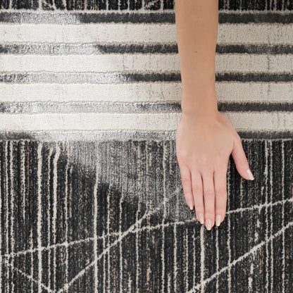 Desire Charcoal & Silver Rug