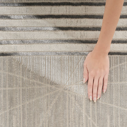 Desire Grey & Silver Rug