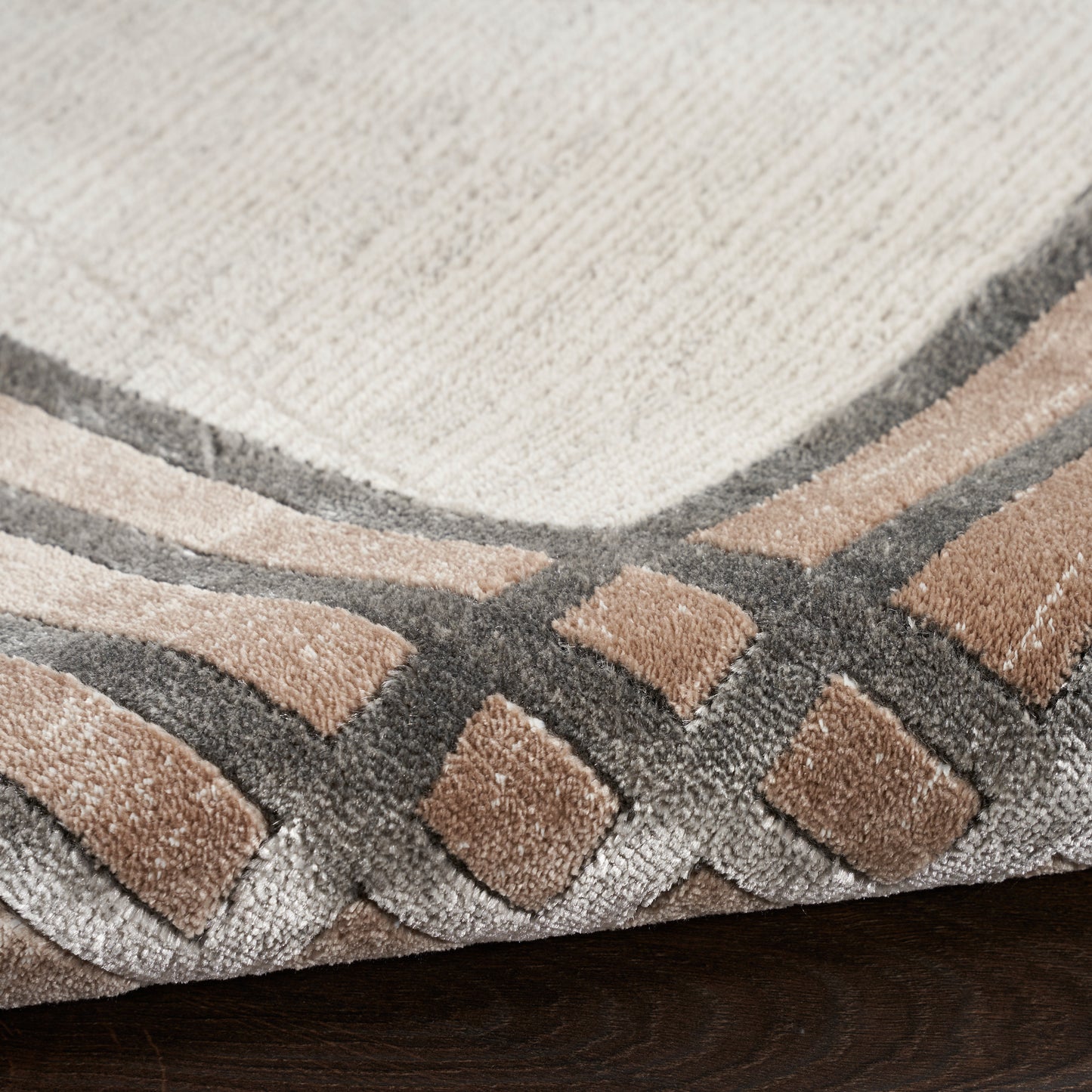 Desire Ivory & Silver Rug