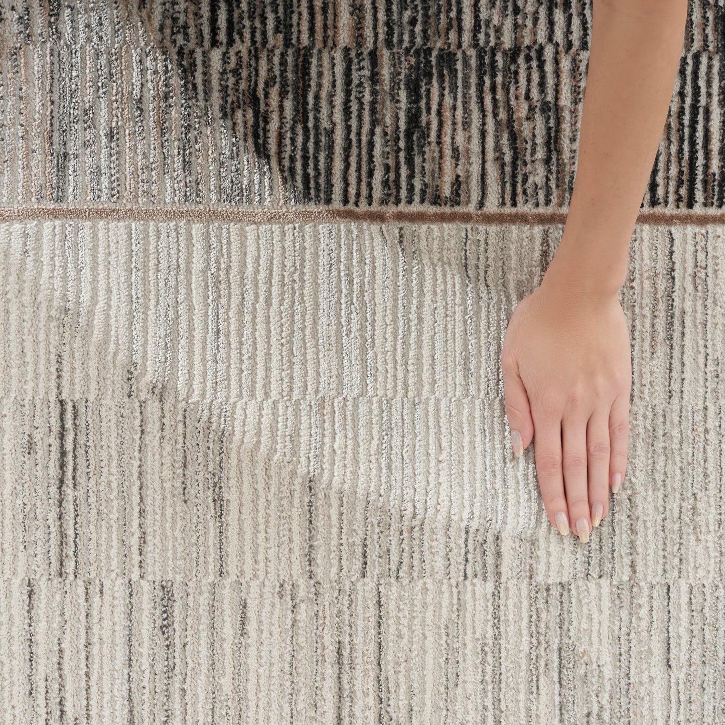 Desire Grey & Black Rug