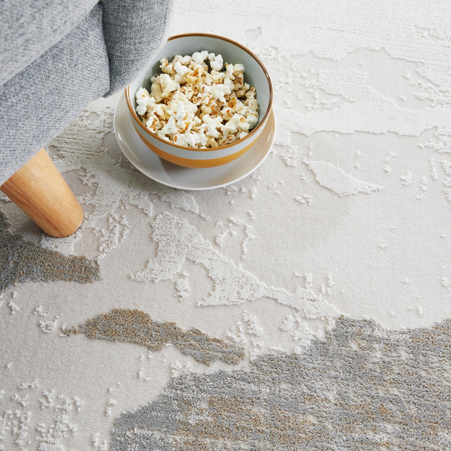 Skyline Original Ivory Grey Rug